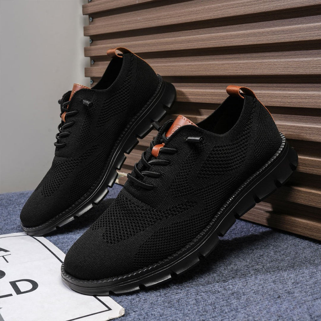 Sneakers en cuir noir ultra-confort
