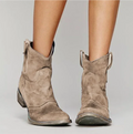 Bottines western en suédine à talon bas