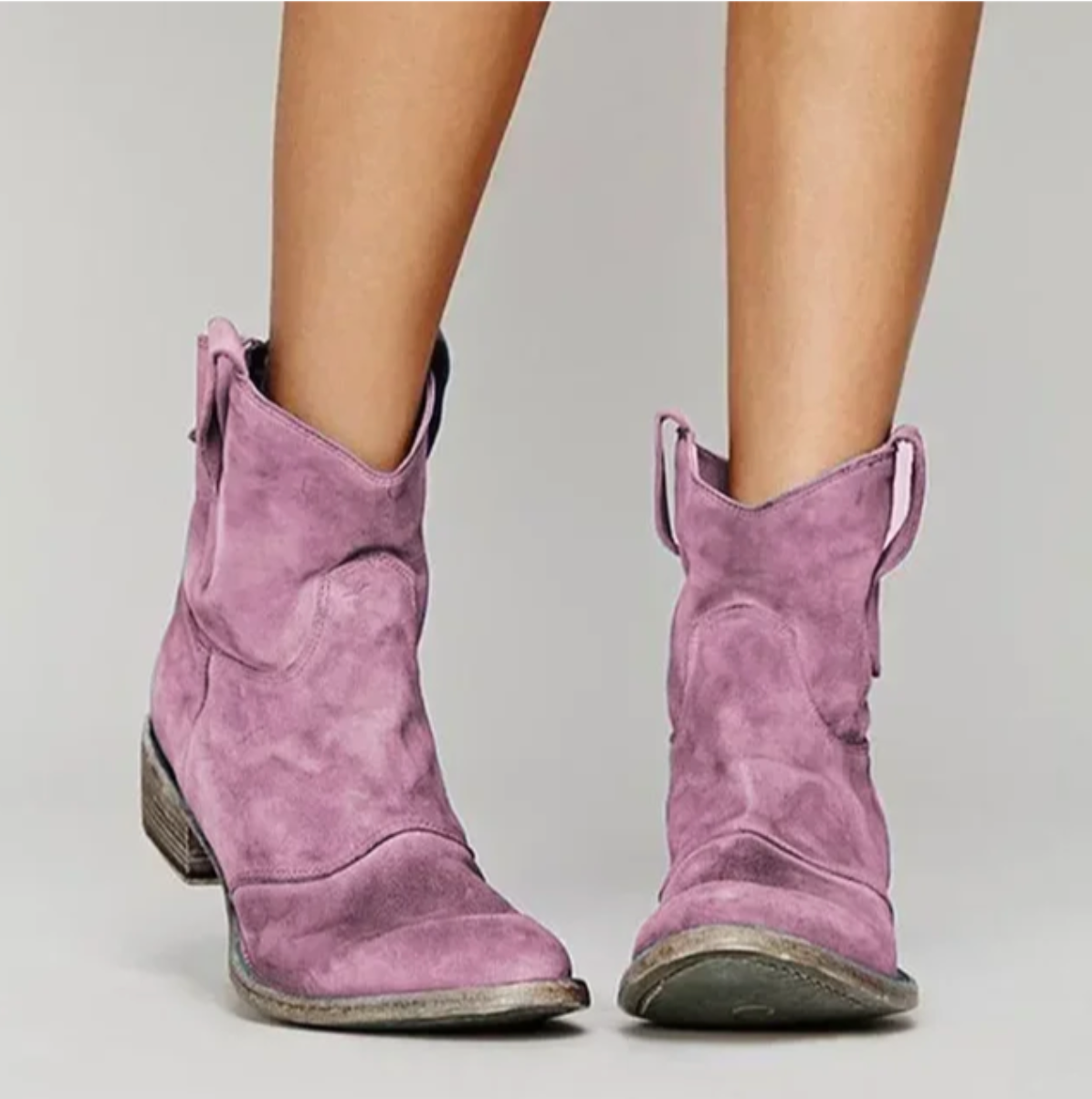 Bottines western en suédine à talon bas