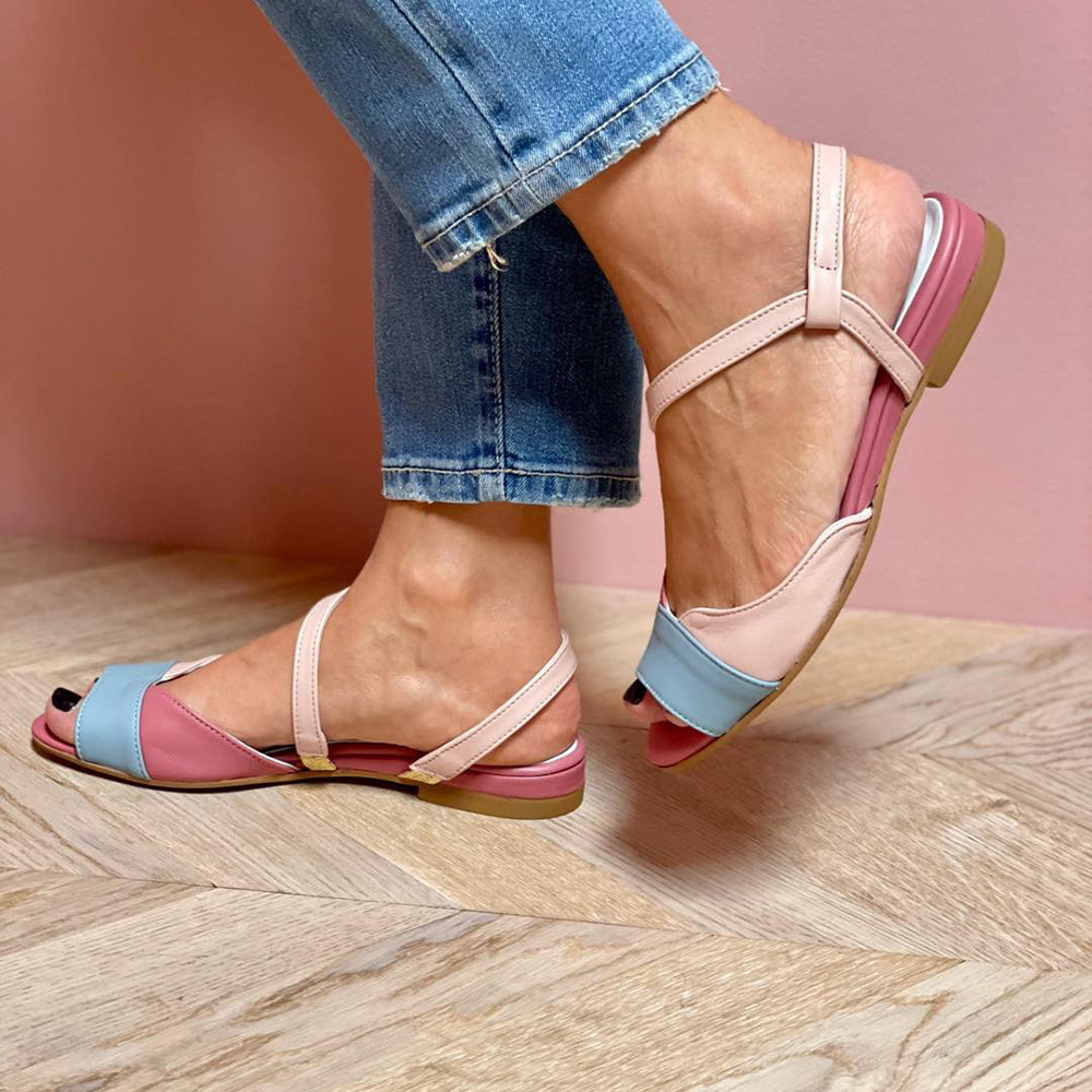 Roselina - Sandales roses asymétriques style color block