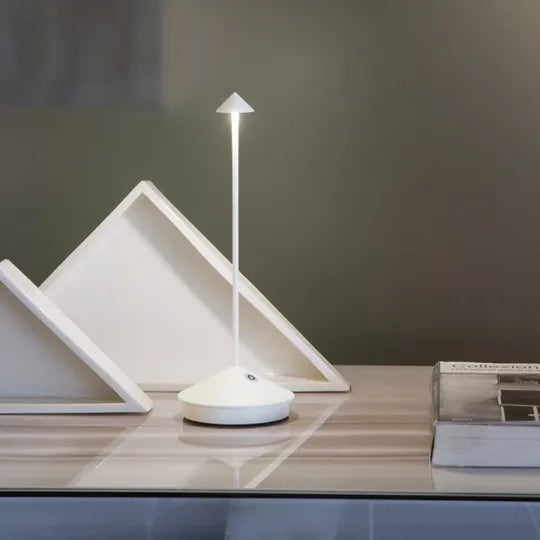 Lampe LED Sans Fil Rechargeable – Étanche & Dimmable