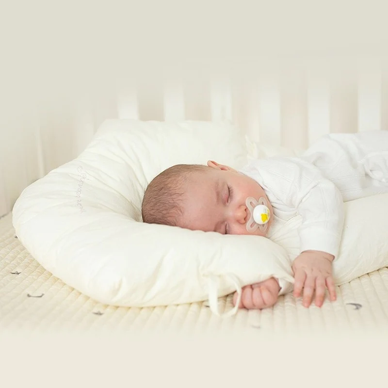 Coussin de sommeil hypoallergénique pour bébé - DreamNest
