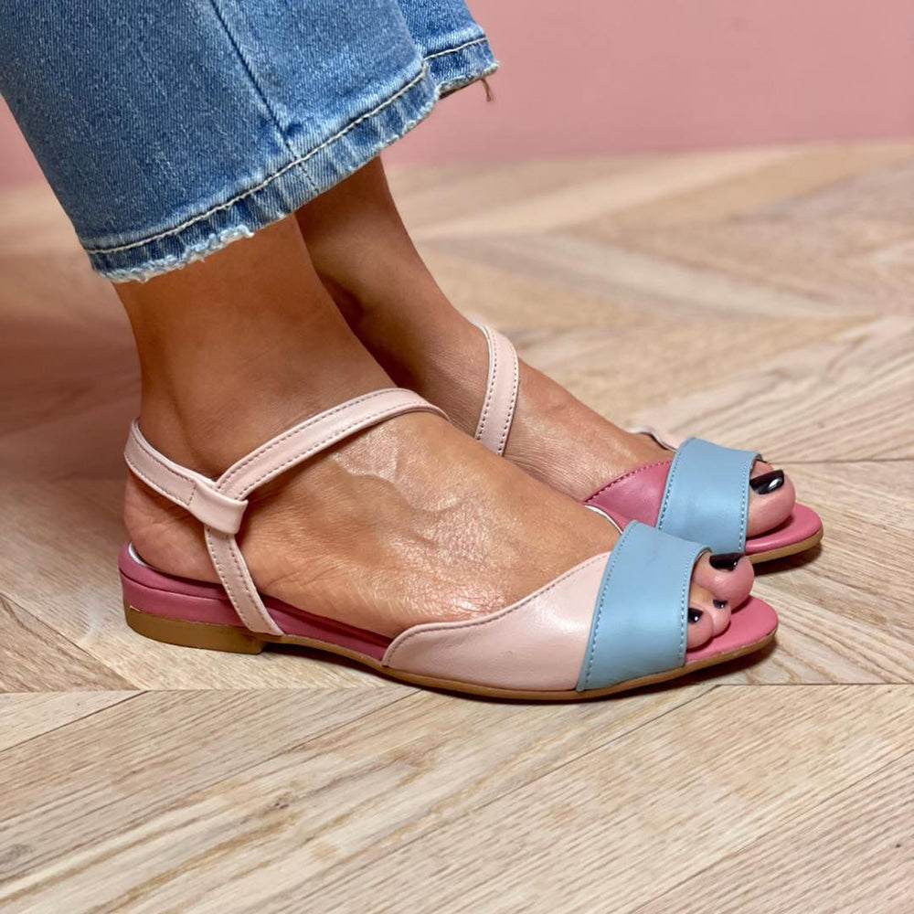 Roselina - Sandales roses asymétriques style color block