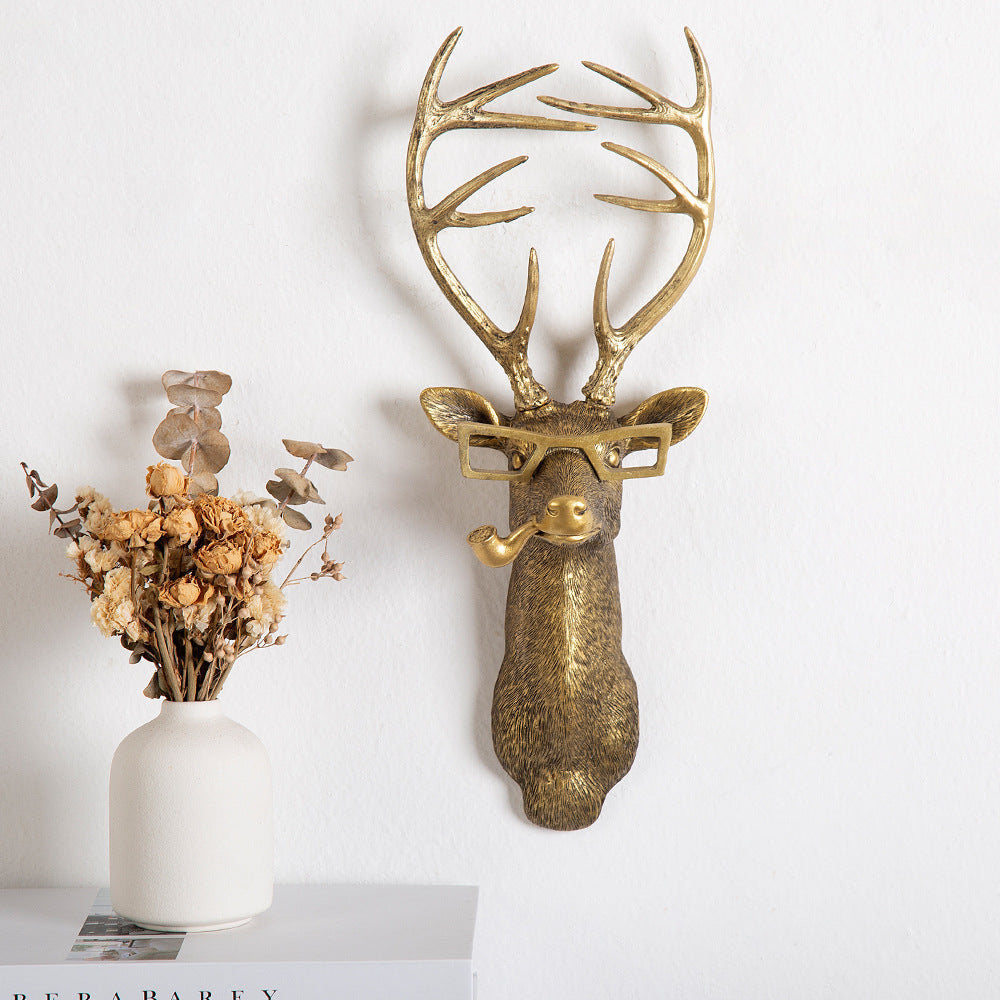 Tête de Cerf Frankie Réaliste à Accrocher au Mur pour Décoration Rustique et Art Mural de Cabane